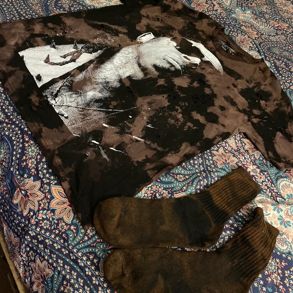SANIYA MILIAN MERCH - Picture 11 of 16